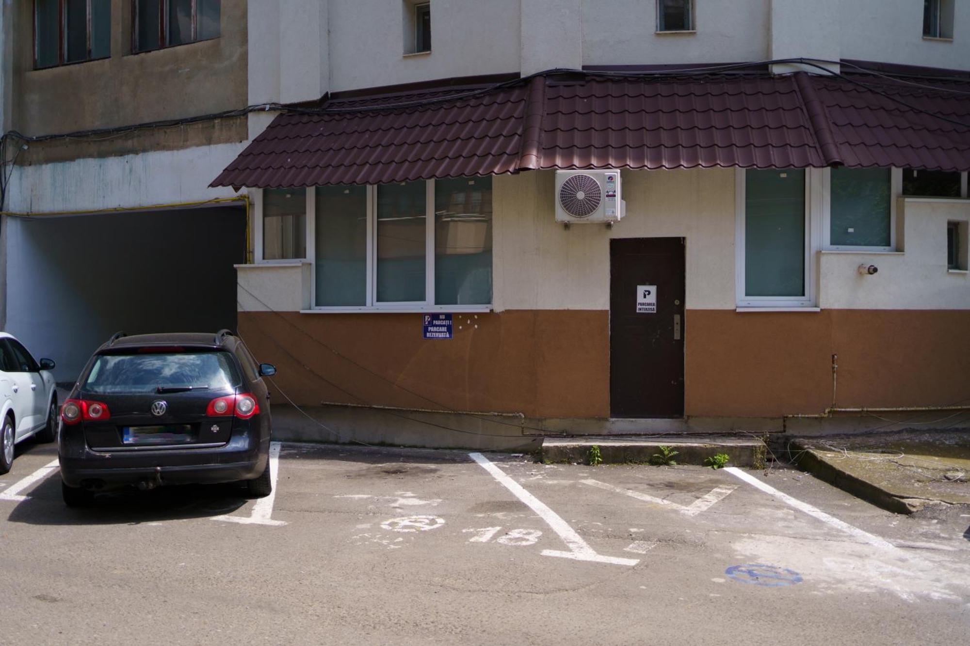 Pasiro Aparthotel Alba Iulia Exterior photo